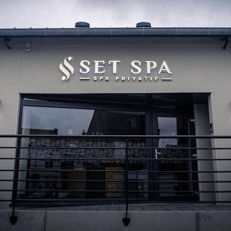 Set Spa Мускрон Екстер'єр фото